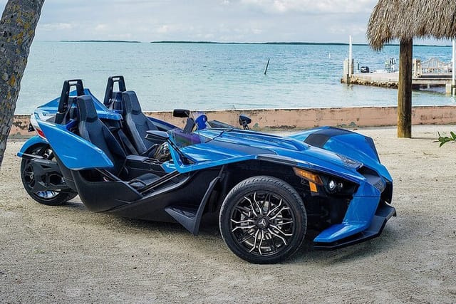 8-Hour Automatic Polaris Slingshot SL Adventure Rental - Photo 1 of 2